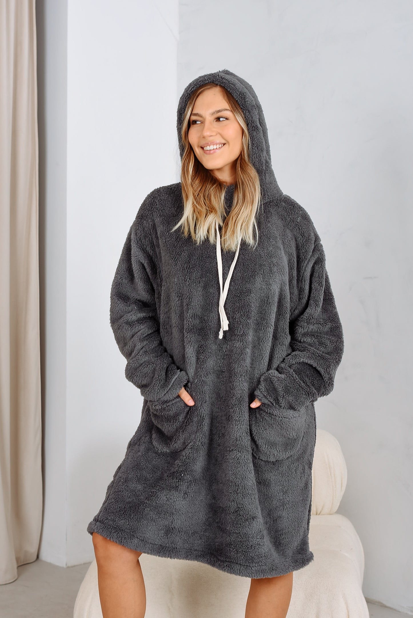 Pijamanta Gray